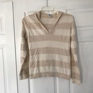 GAP Tan/cream striped sweater with good